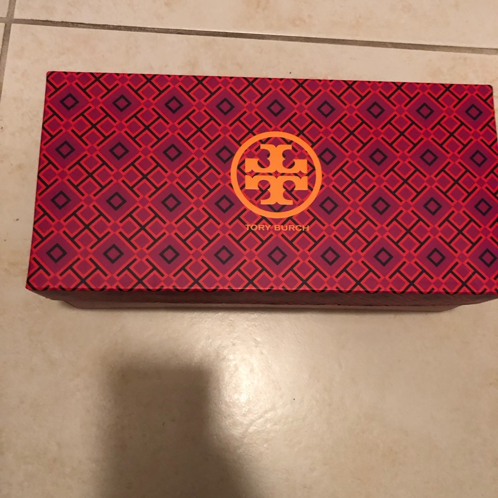Shoes box